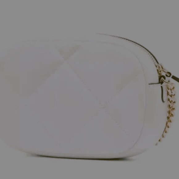 NWT ✅ Tory Burch Kira Diamond Quilt Camera Bag #154715 WARM WHITE✨ NWT, DUST BAG - Picture 15 of 17